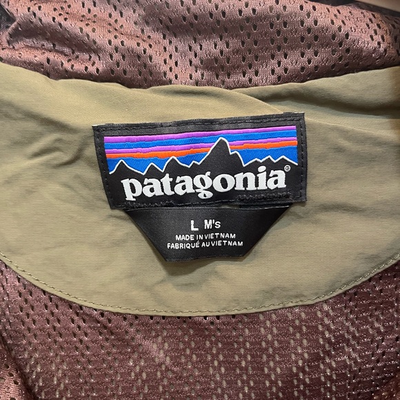 Patagonia Men's Two-Tone Windbreaker - Green and Orange - Picture 3 of 7